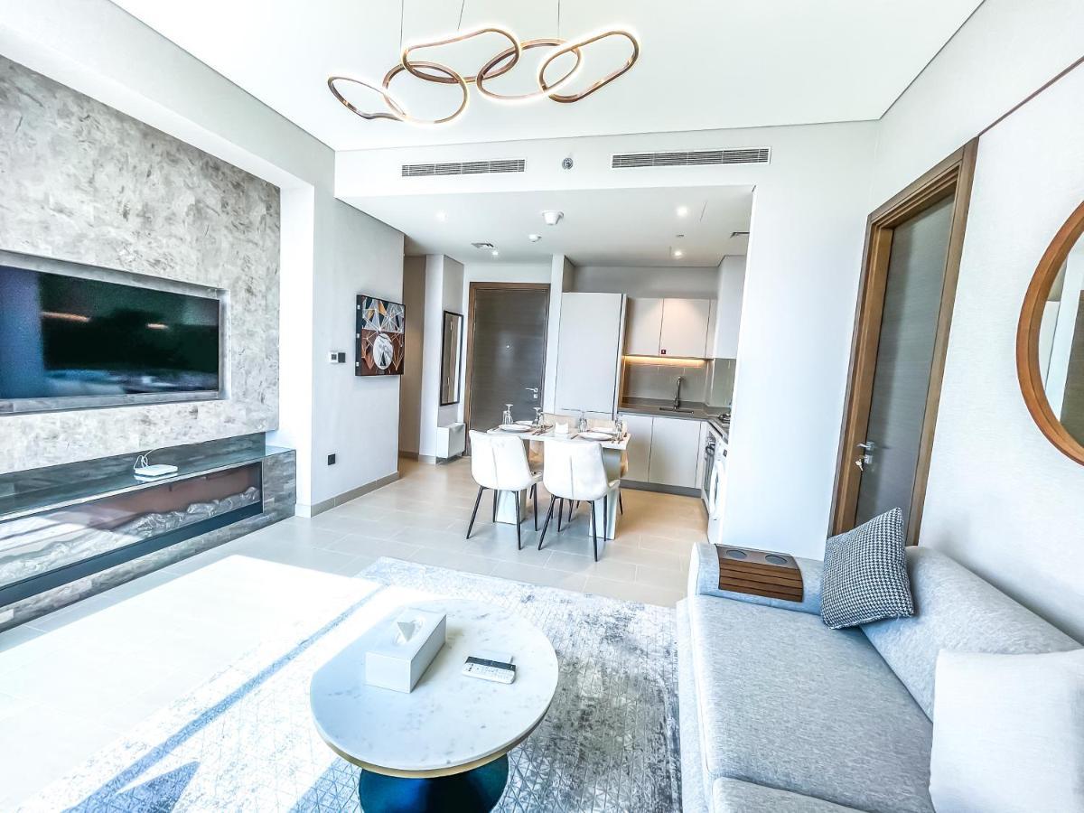 Stay By Latinem Luxury 2Br Holiday Home Cv B2513 Near Burj Khalifa Dubaï Extérieur photo