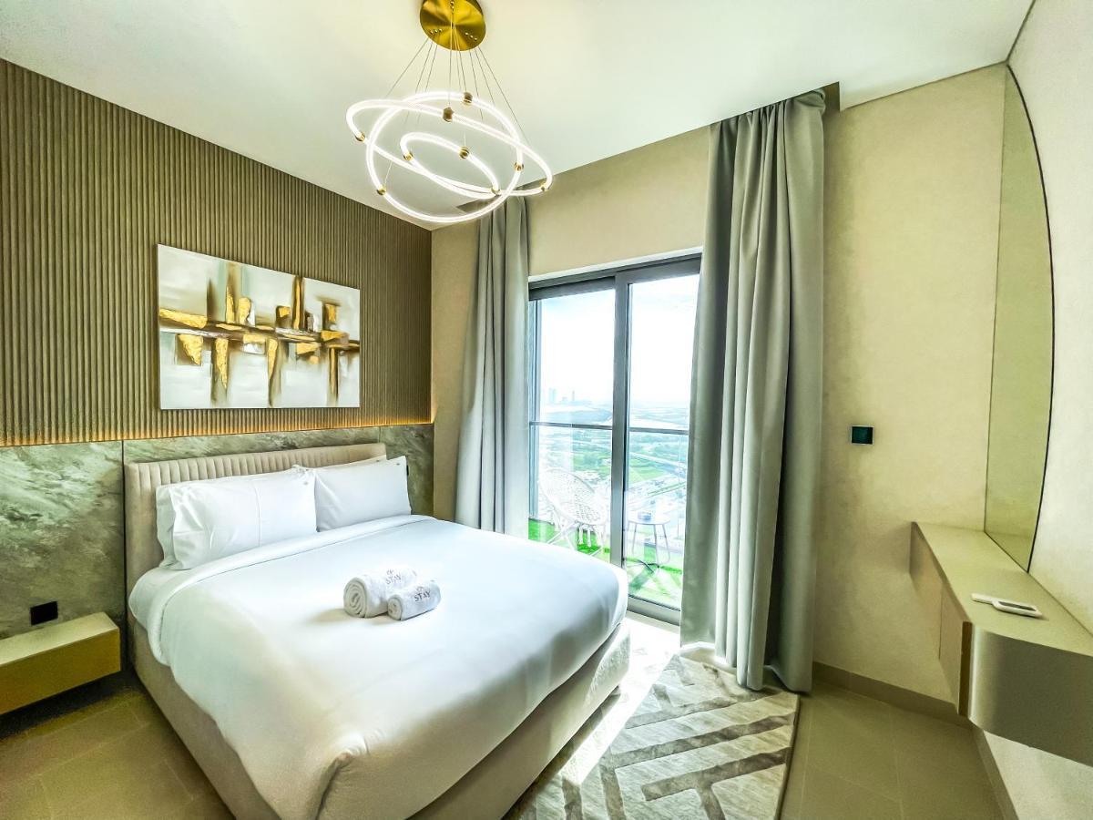 Stay By Latinem Luxury 2Br Holiday Home Cv B2513 Near Burj Khalifa Dubaï Extérieur photo